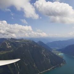 Flugwegposition um 12:38:51: Aufgenommen in der Nähe von Gemeinde Achenkirch, 6215, Österreich in 2190 Meter